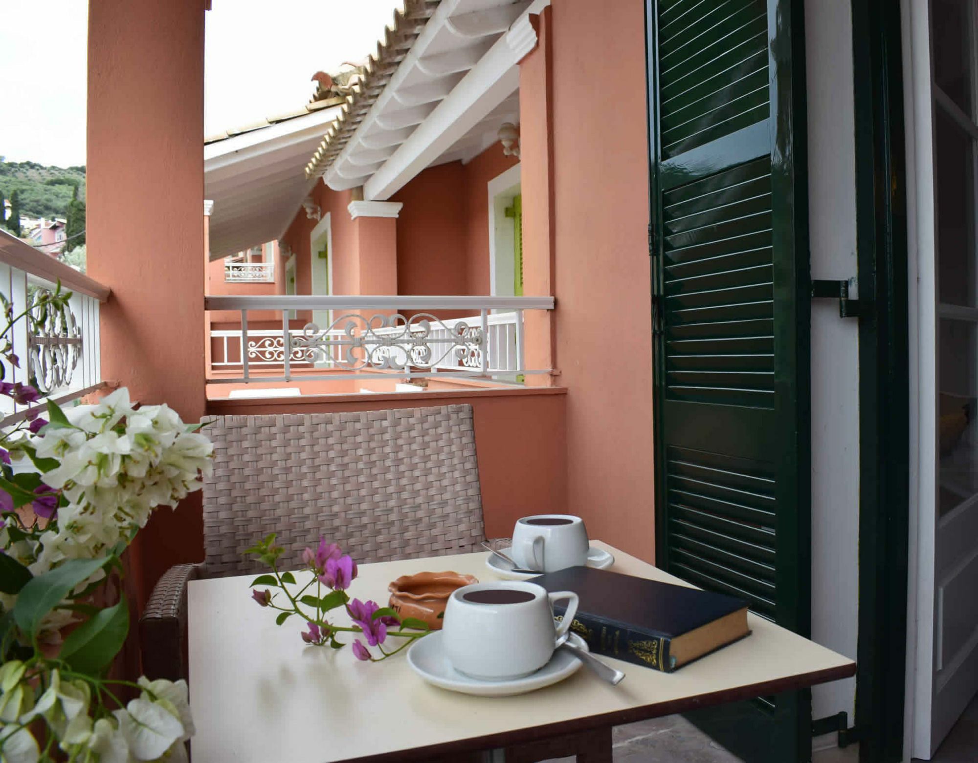 Kalimera Studios And Apartments Мораитика Экстерьер фото